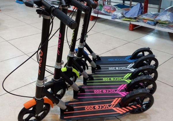 اسکوتر بزرگ آلومینیومی میکرو مدل Scooter Micro S200_اسباب بازی