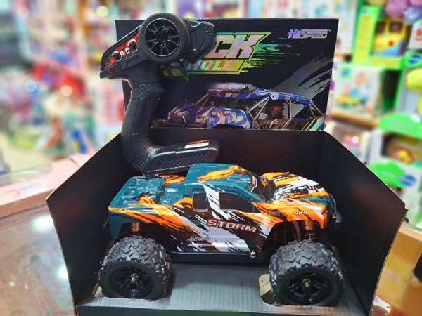 ماشین کنترلی آفرود 4WD با مقیاس 1:18 مدل Monster Truck 18304_اسباب بازی