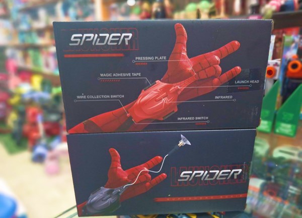 دستکش اسپایدرمن شارژی تار پرتاب کن همراه با لیزر (مرد عنکبوتی)_اسباب بازی