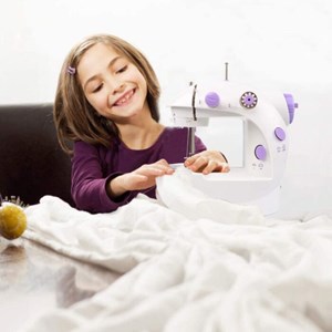 چرخ خیاطی کودک آکسون مدل AX6651_فروشگاه اسباب بازی