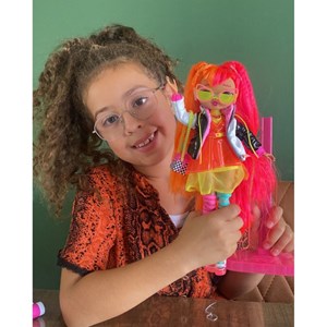 عروسک LOL Surprise سری OMG Fierce مدل MGA - LOL Surprise - OMG Fierce Neonlicious_اسباب بازی