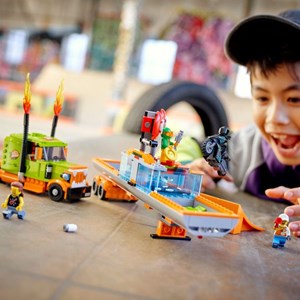 لگو سیتی کامیون نمایشی و بلدکاری 420 قطعه مدل Lego City - Stunt Show Truck - 60294 Building Kit_اسباب بازی