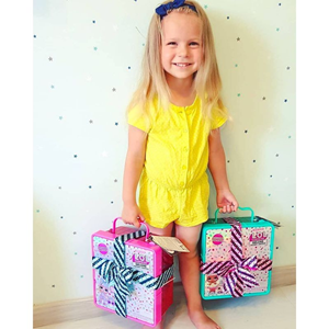 عروسک جعبه کادوی صورتی LOL Surprise سری Deluxe مدل MGA - LOL Surprise Deluxe Present Surprise - Pink _اسباب بازی