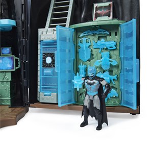 اکشن فیگور غار مخفی 2 در 1 بتمن مدل Spin Master - DC Comics - Bat Tech Batcave, Giant Transforming Playset with Exclusive Batman Figure and Accessories_اسباب بازی