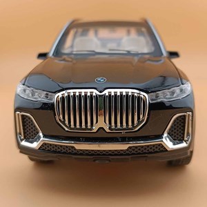 اسباب بازی ماشین فلزی چه ژی بی ام و X7 دودزا مشکی مقیاس 1:24_اسباب بازی
