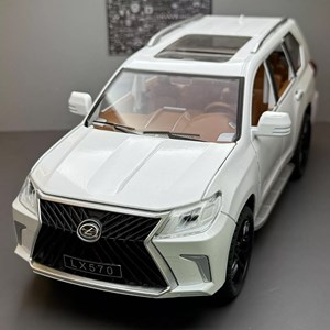 اسباب بازی ماشین فلزی لکسوس مقیاس 1:18 مدل Lexus LX570_اسباب بازی