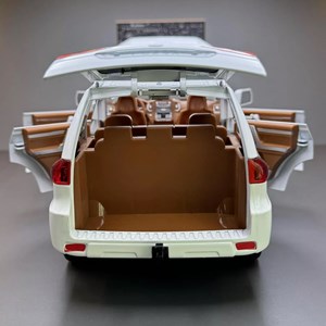 اسباب بازی ماشین فلزی لکسوس مقیاس 1:18 مدل Lexus LX570_اسباب بازی