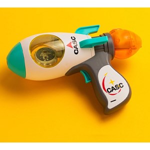 تفنگ اسباب بازی موزیکال فضانورد دودزا همراه با پروژکتور مدل Toy Gun with Mist Spray 922_اسباب بازی