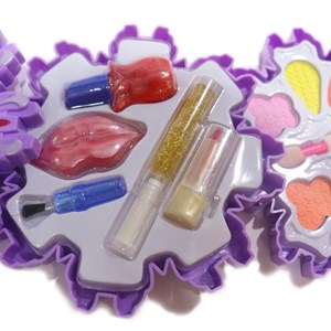 لوازم آرایشی ال او ال سوپرایز مدل MAKEUP LOL_اسباب بازی