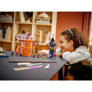 لگو هری پاتر کوچه دیاگون جادوگر ویزلی 834 قطعه مدل 10910 Weasleys Wizard Wheezes_اسباب بازی