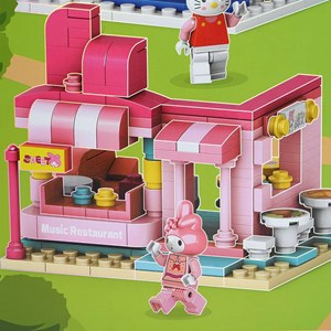 لگو شهر بازی 902 قطعه کرومی، پارک تفریحی سانریو 4 در 1 مدل 11201_اسباب بازی