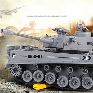 ماشین کنترلی شارژی تانک نظامی تیر پرتاب کن دودزا 1:18 مدل Tank Remote Control LCF 789-3_اسباب بازی