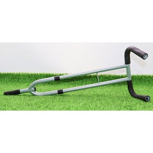 سه چرخه فلزی با سایه بان رنگ طوسی