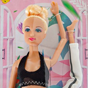 ست اسباب بازی عروسک باربی دفا لوسی کلاس های یوگا با لوازم جانبی مدل Barbie Defa Lucy Yoga Classes with accessories 8370_اسباب بازی